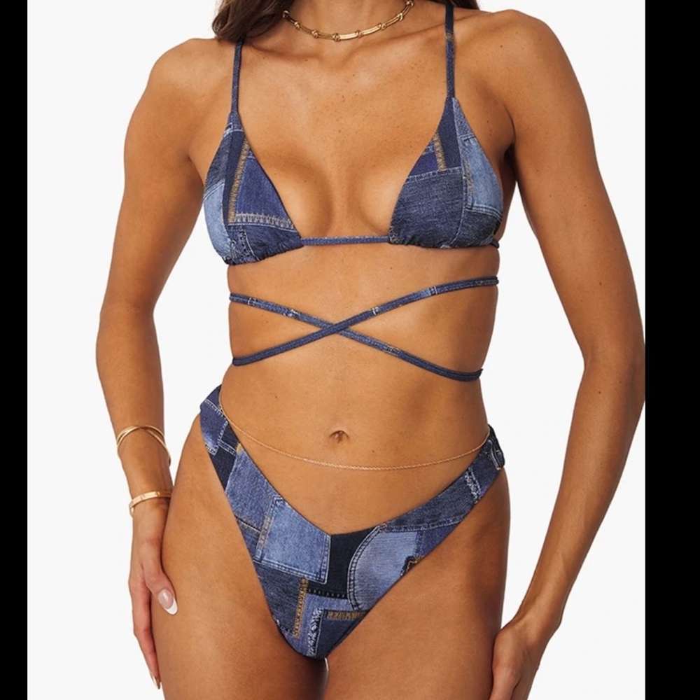 NWT WeWoreWhat bikini xs